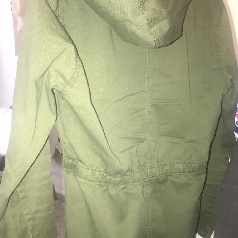 Cherokee spring jacket - Picture 2 of 2